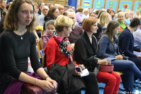 Otroci Osnovne šole Šmartno v Tuhinju z glasbo razpeli jadra (8)